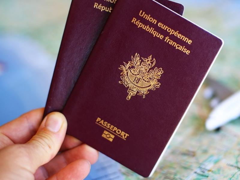 carte d'identité ou passeport